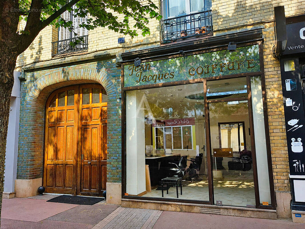 Commerce à SAINT-MAUR-DES-FOSSES
