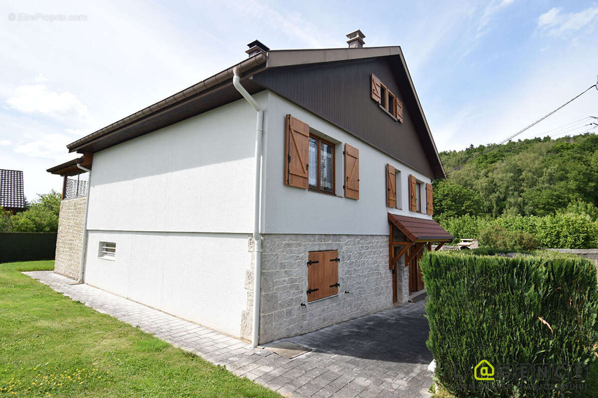 Maison à ANOULD