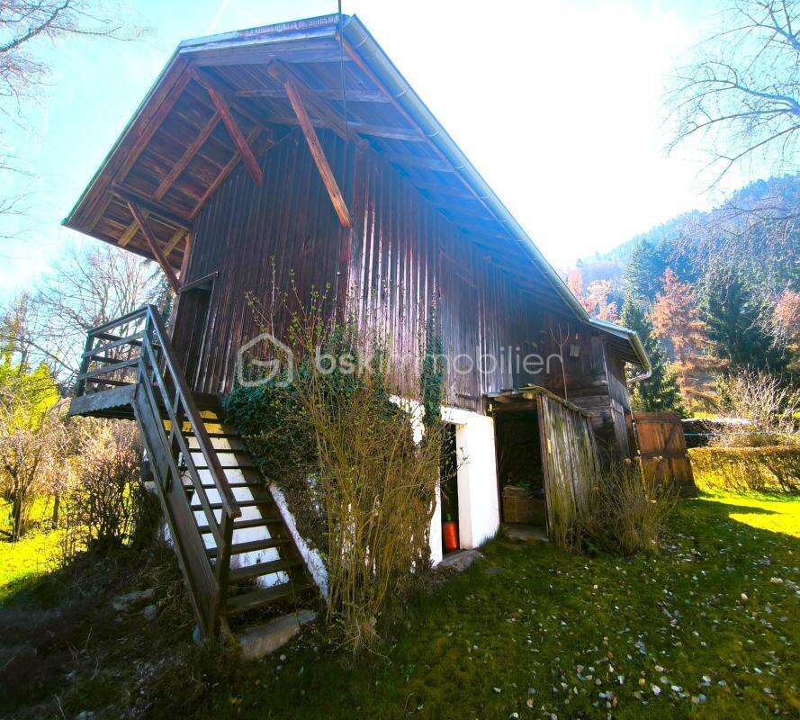 Maison de 98m2 avec un terrain de 1849m2 - photo 3