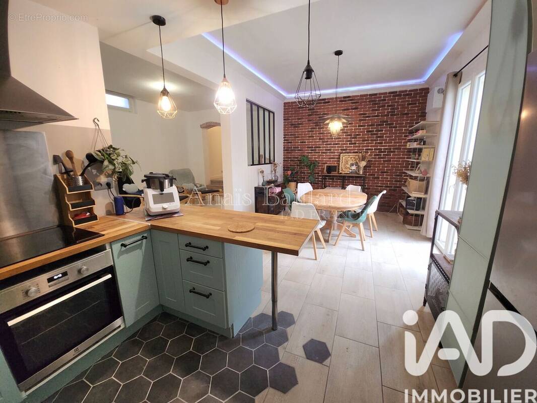 Photo 1 - Appartement à COMBS-LA-VILLE