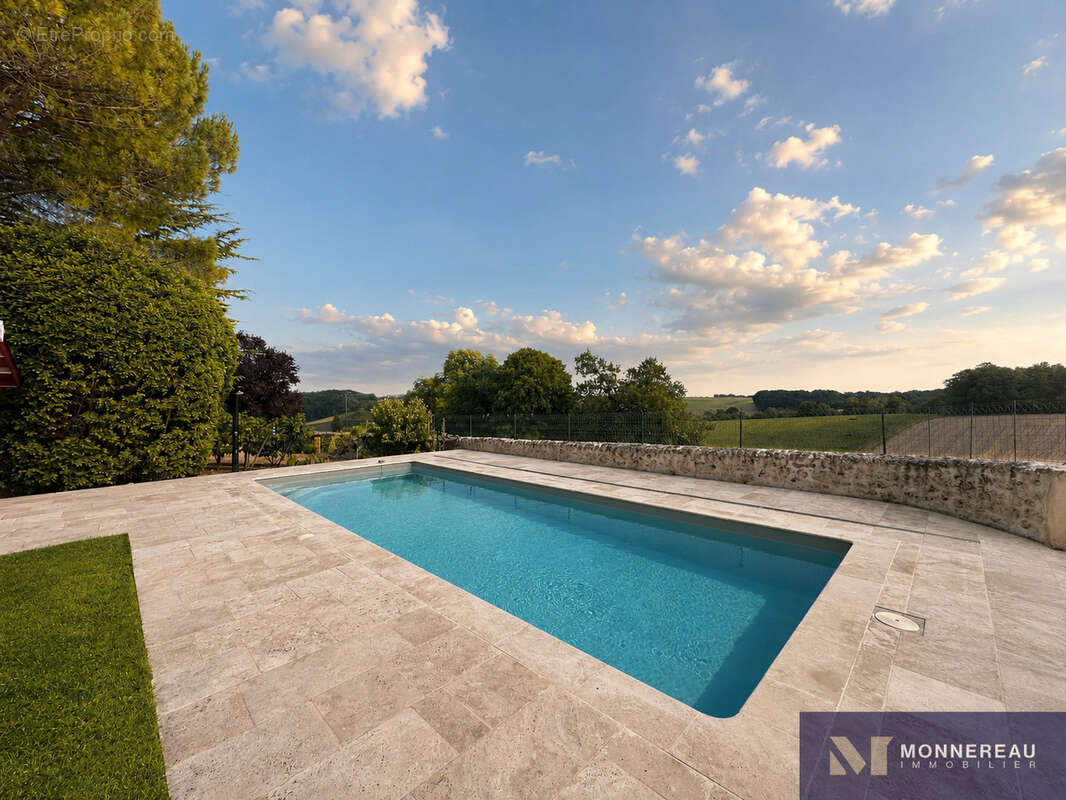 Charmante maison avec piscine et vue - photo 19