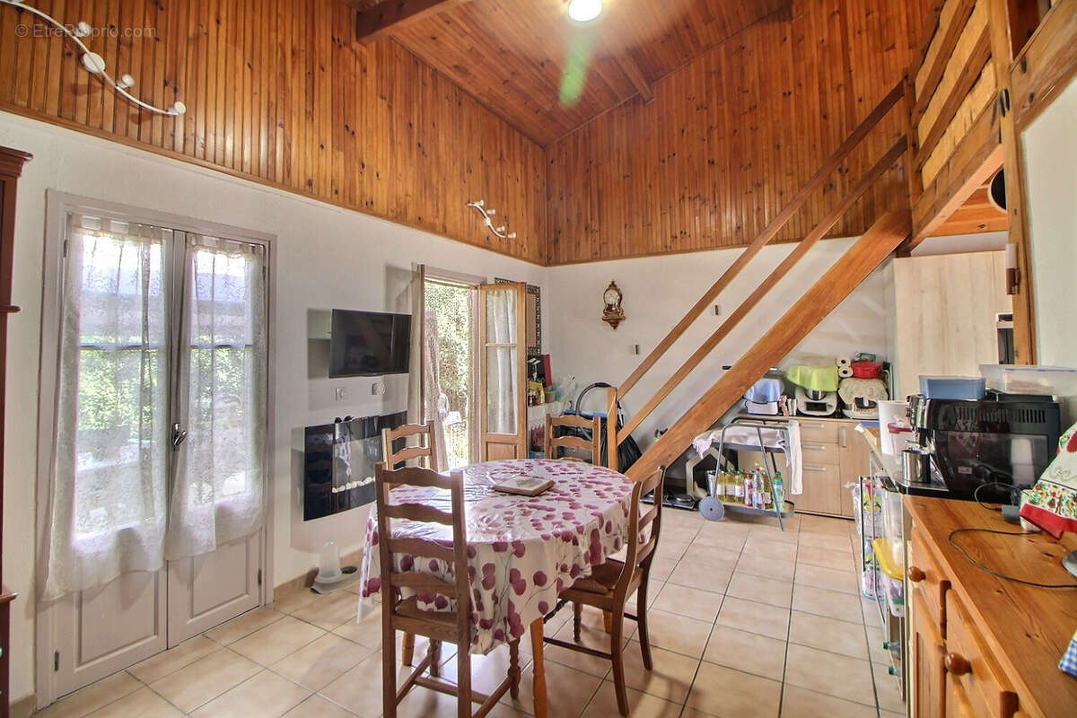Charmant chalet en bois rénové   Pila-Canale, à 40 minutes d'Ajaccio - photo 3