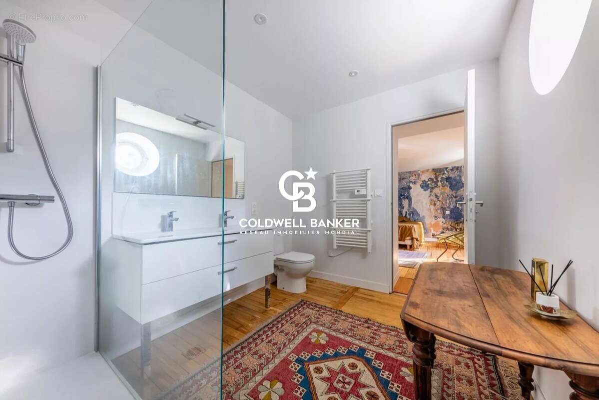 Maison à SUCE-SUR-ERDRE