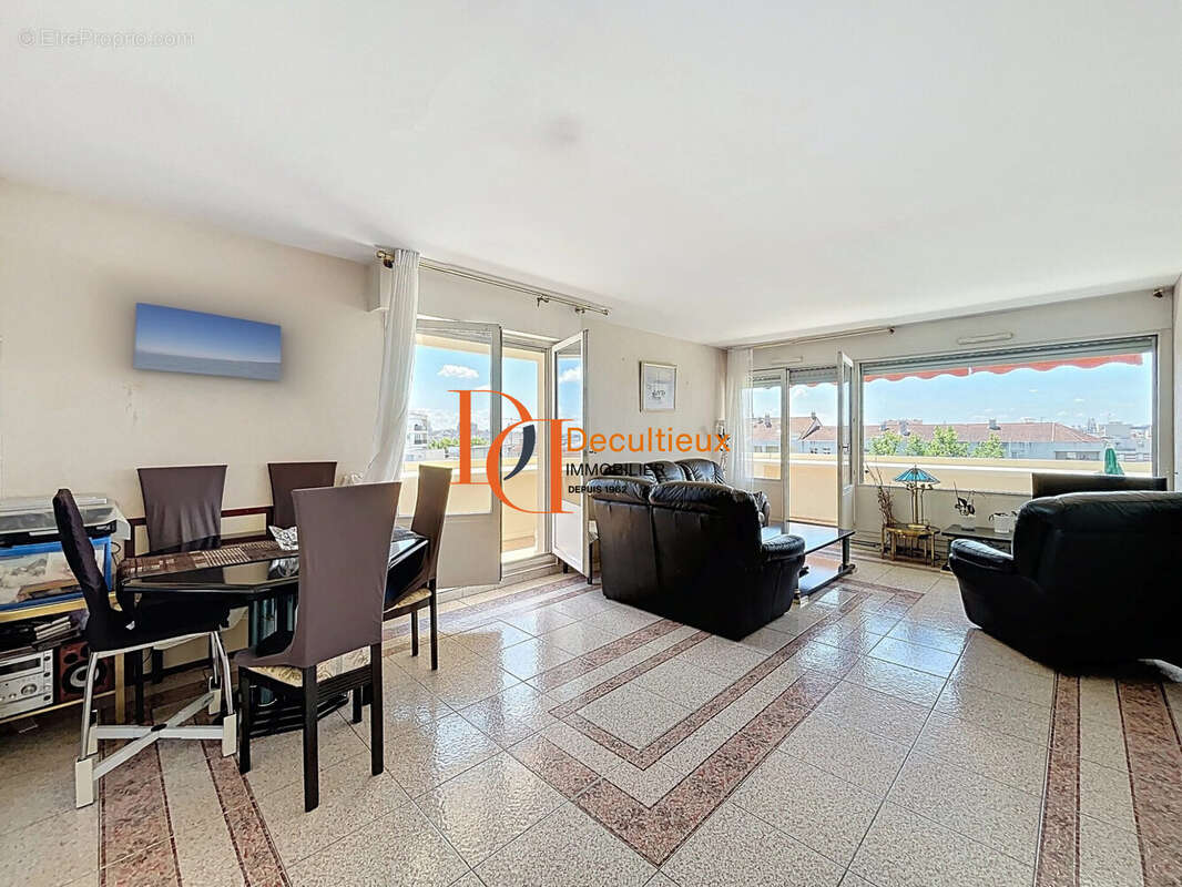 Appartement à VILLEURBANNE