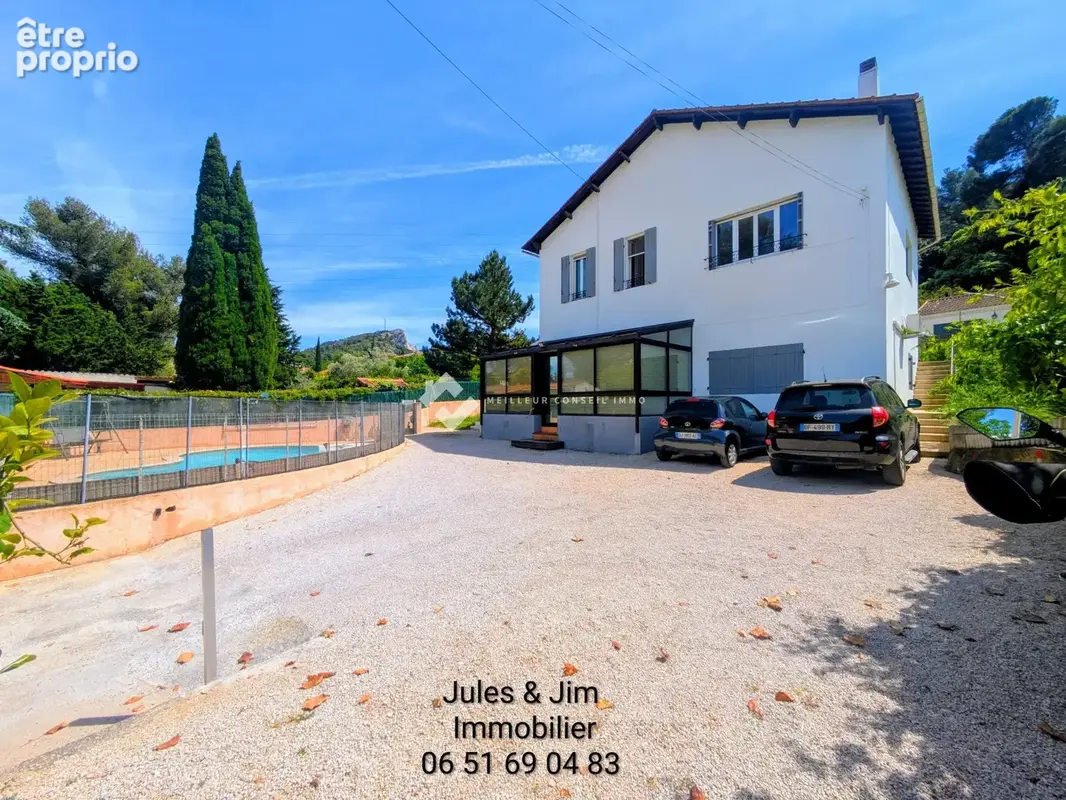 Maison 187 m² à Marseille-11e  - photo 2