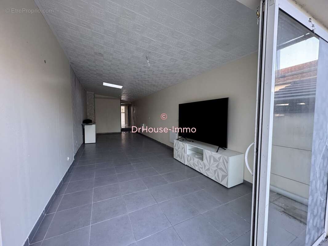 Maison à CHALETTE-SUR-LOING