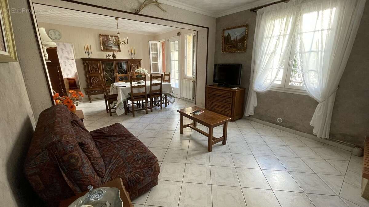 Séjour - Maison à AUBIGNE-RACAN
