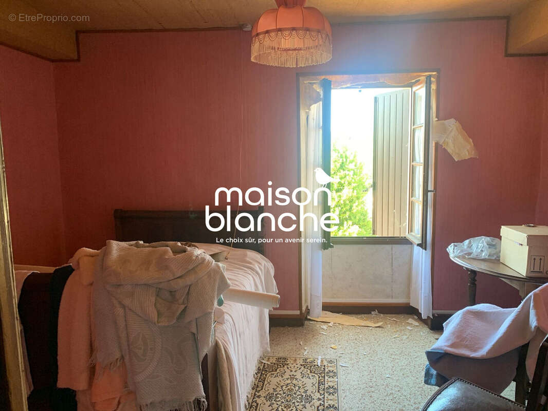 Maison à MAUZE-SUR-LE-MIGNON