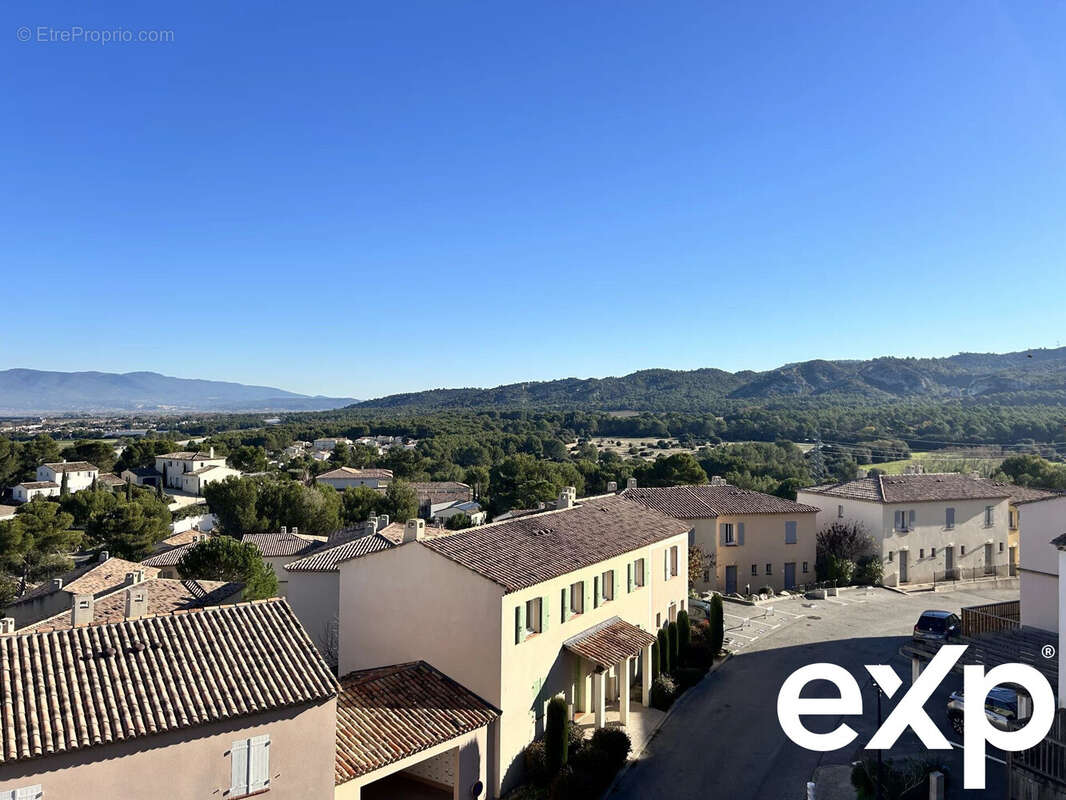 Appartement à MALLEMORT