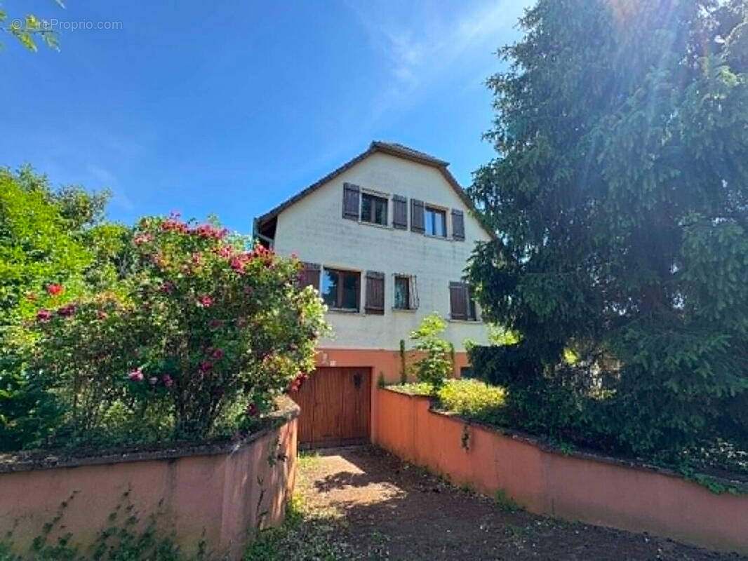 Maison à SOULTZ-HAUT-RHIN