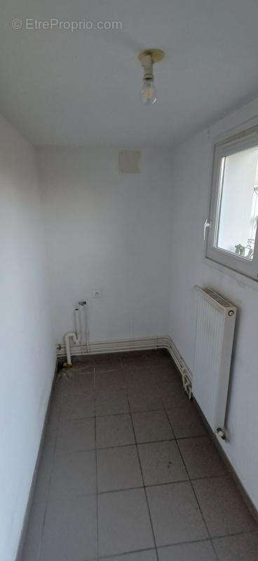 Maison à SIN-LE-NOBLE