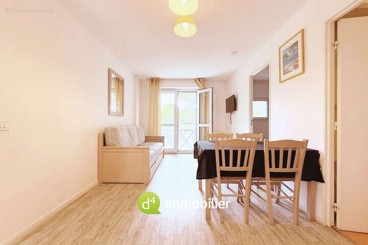 Appartement à CARNOUX-EN-PROVENCE