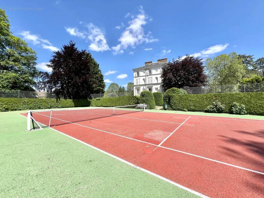 Appartement F4 de 118 m2 avec Parking, Piscine, Tennis - photo 2