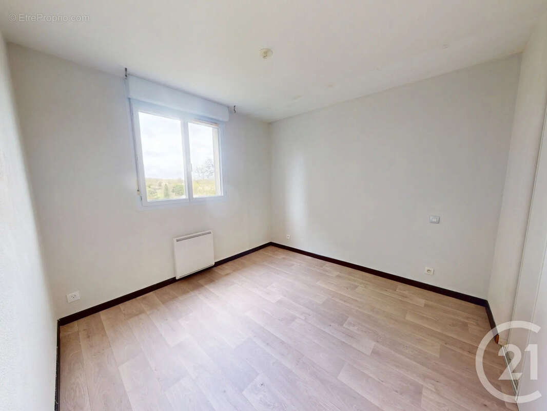 Appartement à COLOMIERS