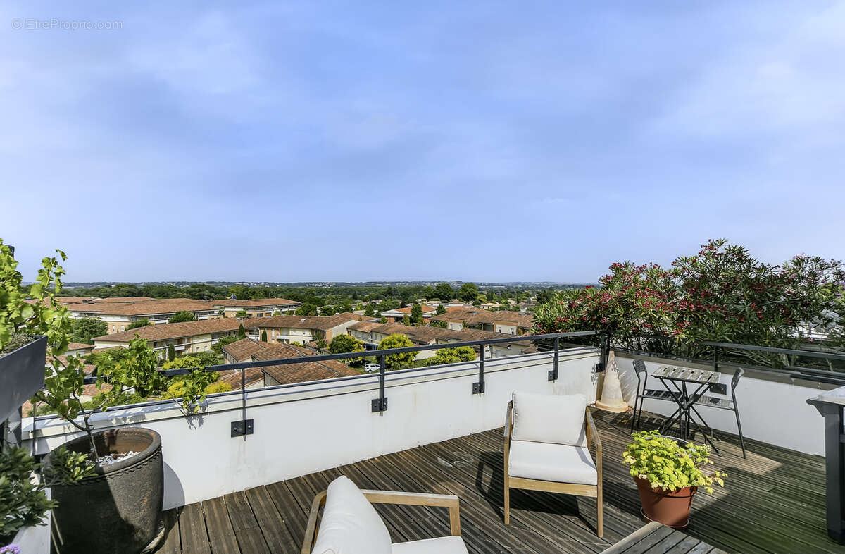 Appartement à AUZEVILLE-TOLOSANE