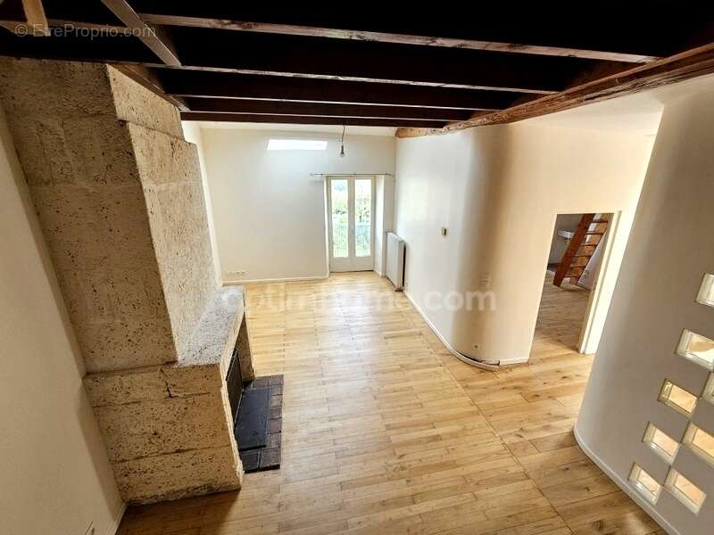 Immeuble de charme – Centre-ville d’Angoulême – Idéal résidence + investissement - photo 8