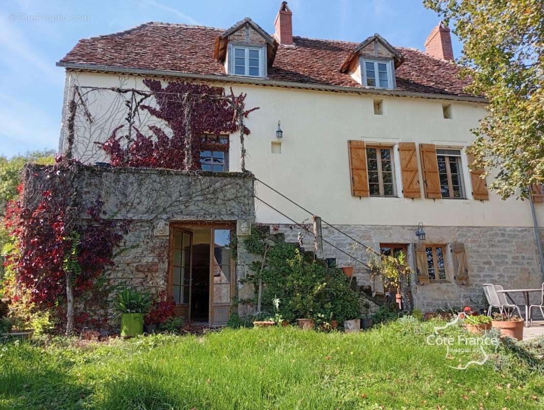 Maison à PADIRAC