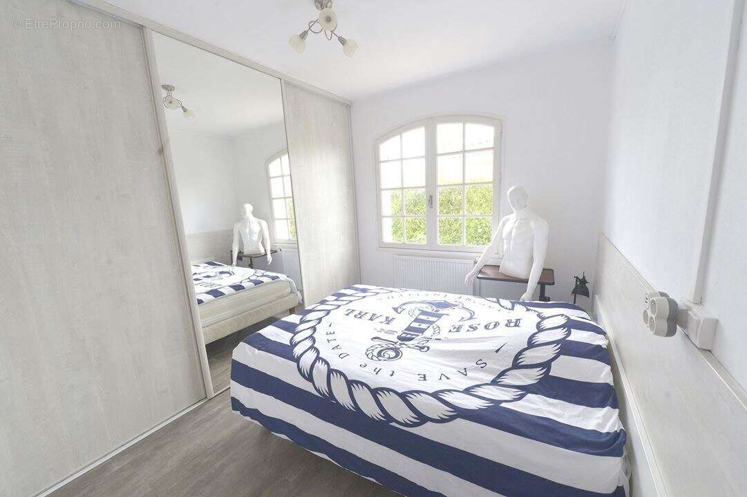 Maison à SAINT-GEORGES-DE-DIDONNE