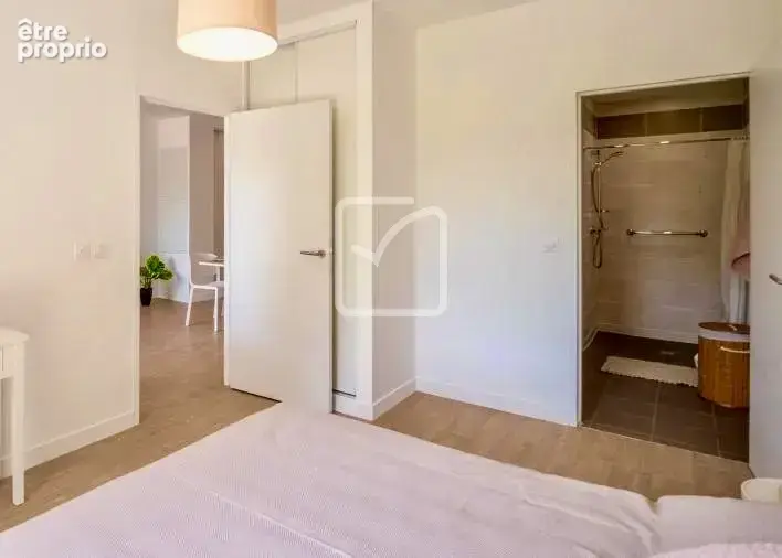 Appartement t3 60.85 m2 avec loggia de 4.5 m2 - residence senior _ les jardins de la boetie - photo 9