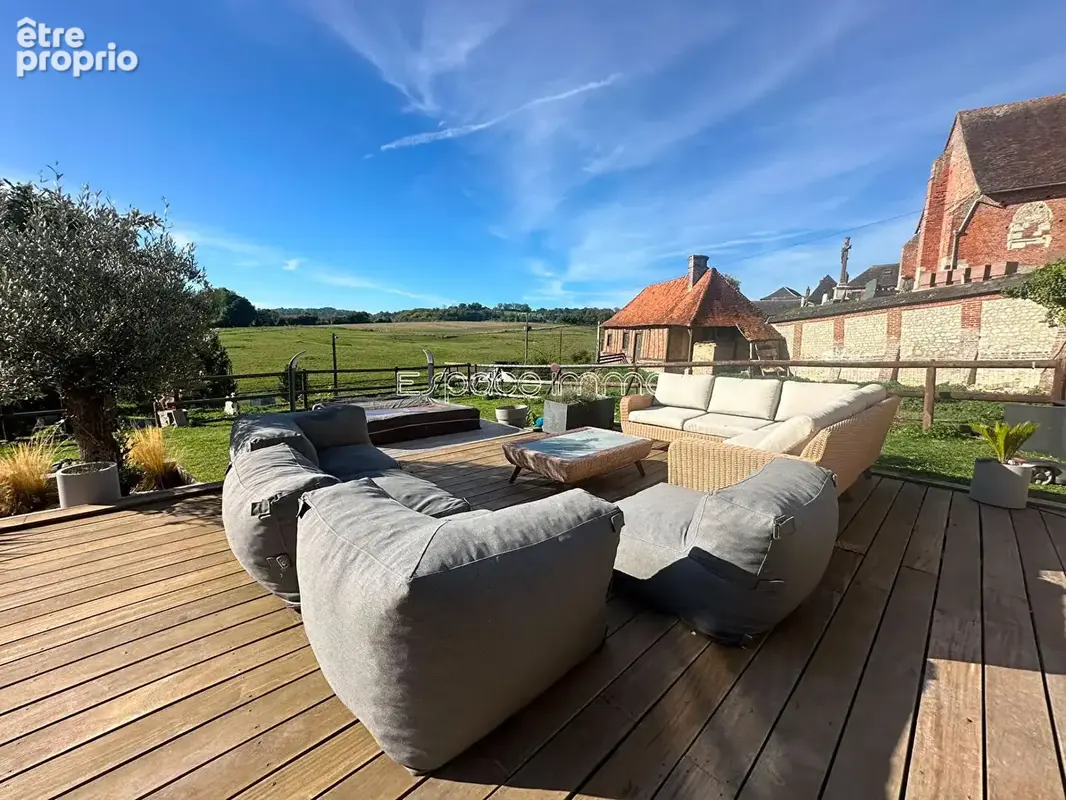 Domaine équestre avec propriété de caractère rénovée - 188m² - 4 chambres - 7 hectares de terrain - ESCLAVELLES - photo 3