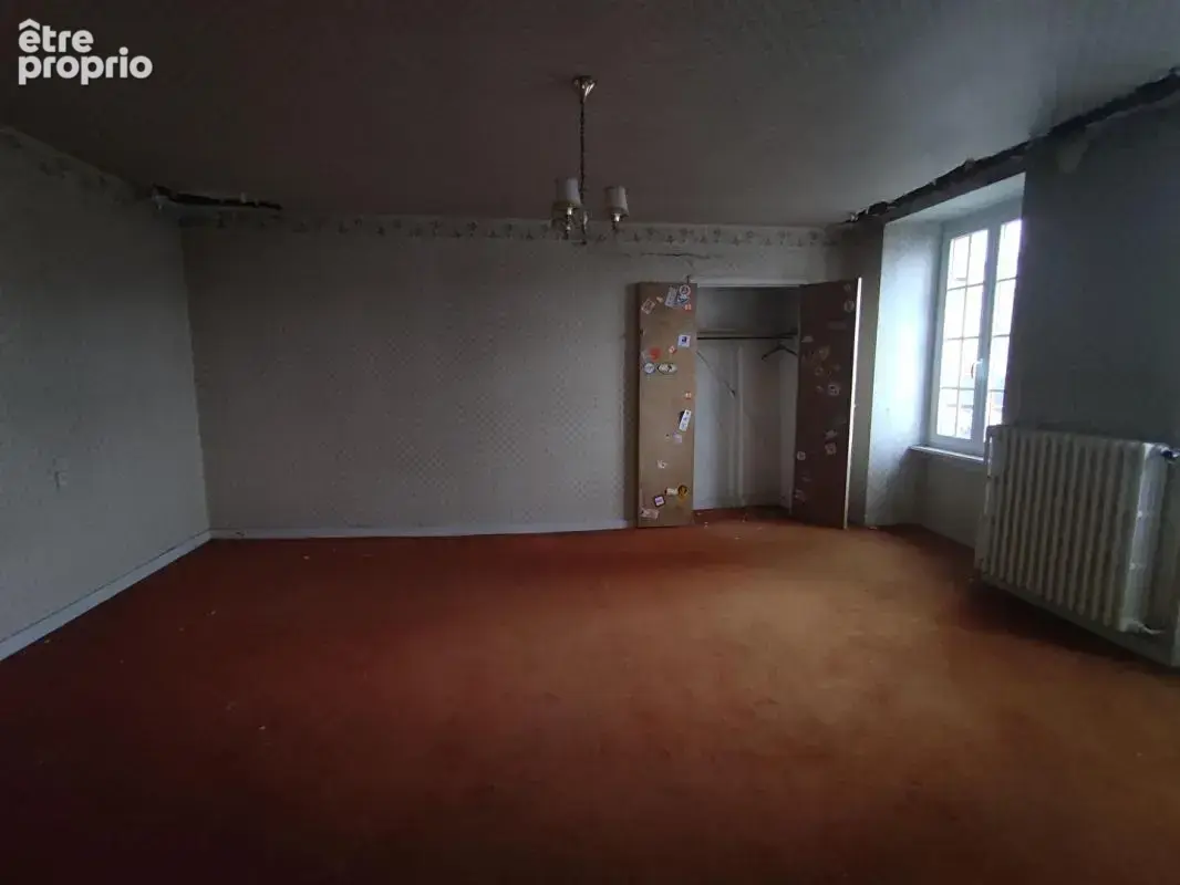 local commercial + habitation - photo 12