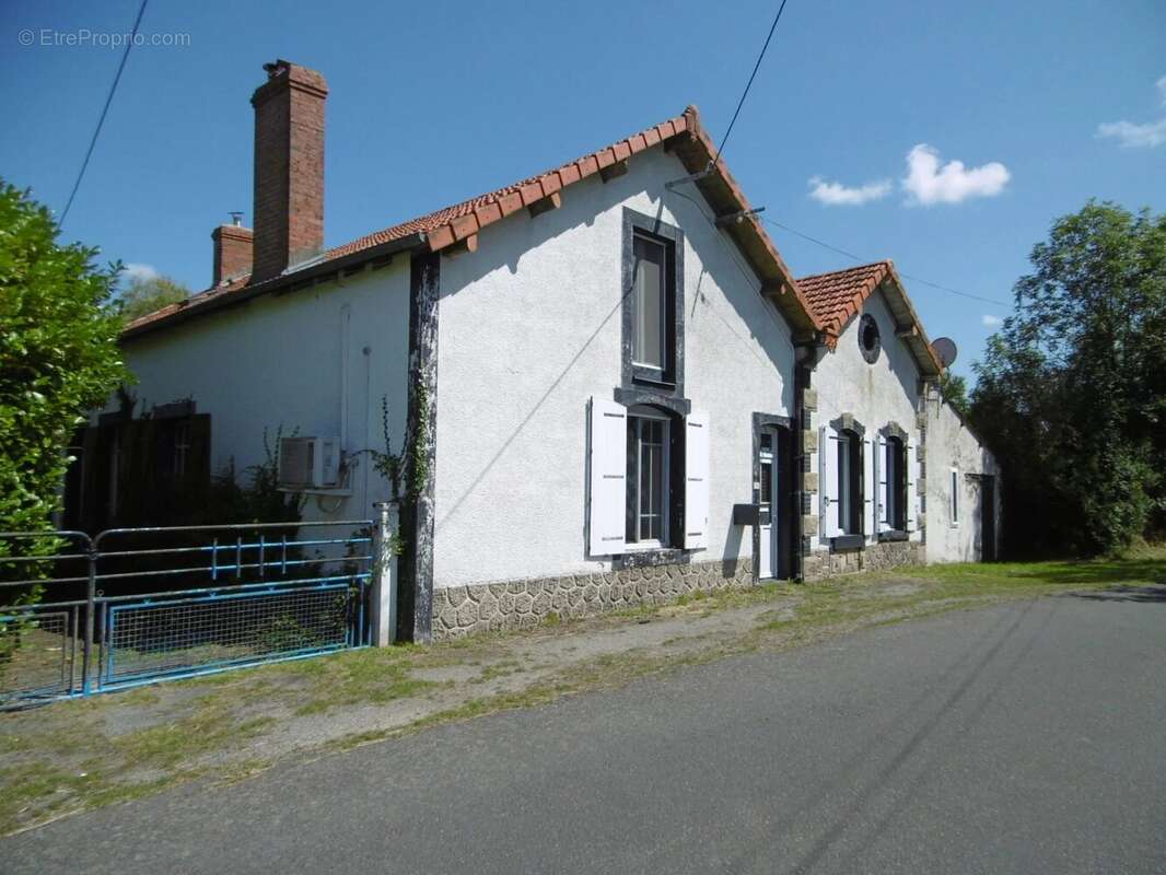 Spacieuse propriété de caractère - photo 21