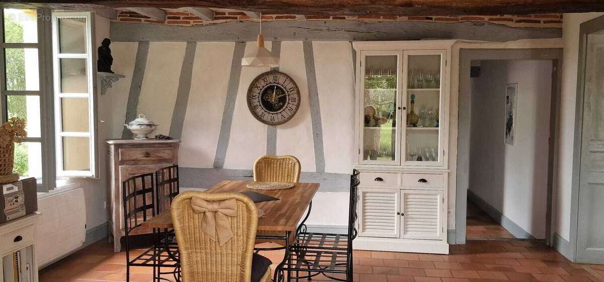 Photo-2025/093040-1-7 - Autre à MONT-DE-MARSAN