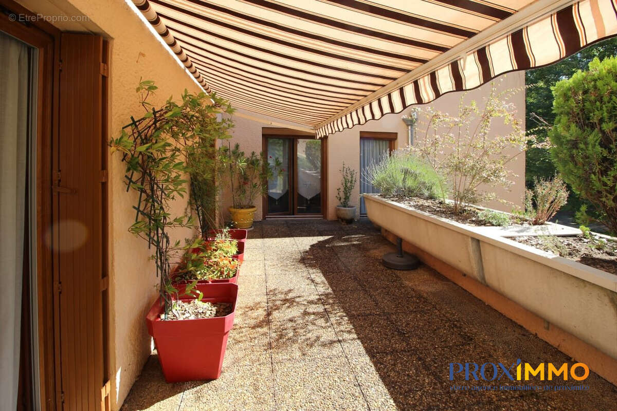 Appartement 115 m² à Voiron  - photo 2