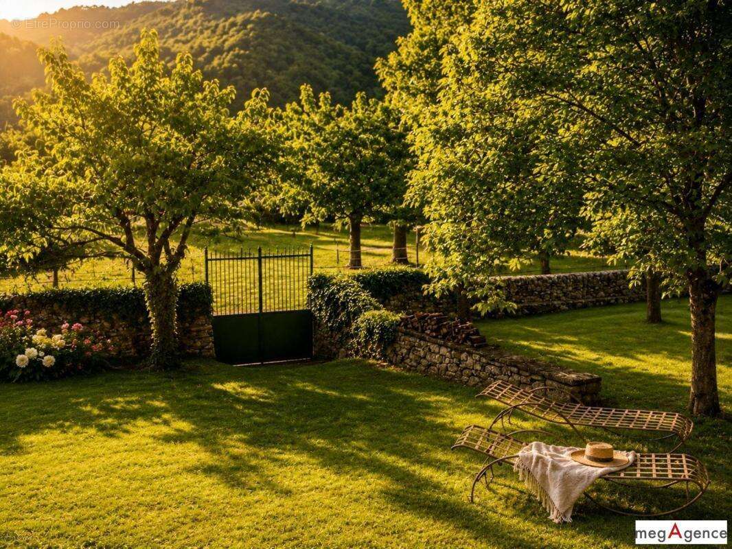 Couvent avec chambres d'hôtes, gîtes et restaurant - Gorges du Tarn - photo 7