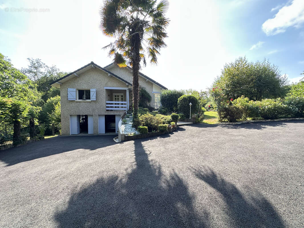 Villa 153 m2 à Espoey - photo 11
