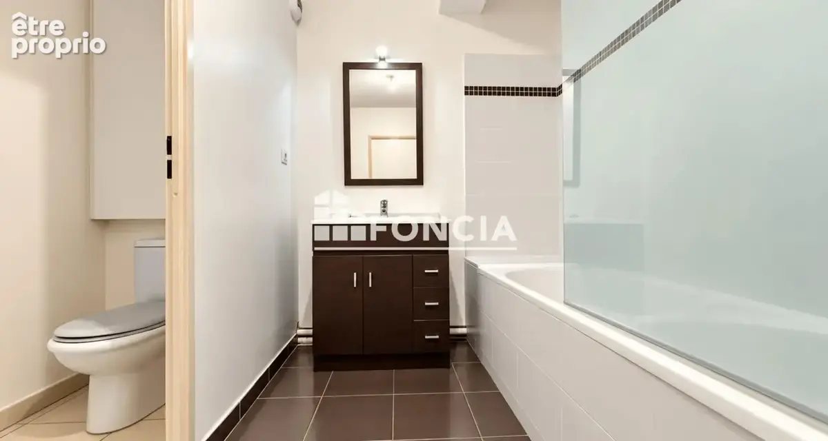 EXCLUSIVITE À vendre – Appartement avec terrasse et double garage – Nîmes, Route d’Uzès - photo 5