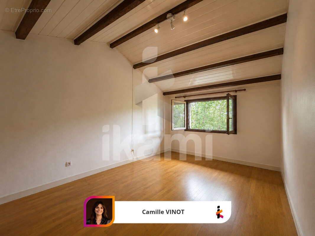 Maison de charme des années 1920, 9 pièces, surface 245 m2, rez de jardin avec terrasse exposé Sud - photo 14