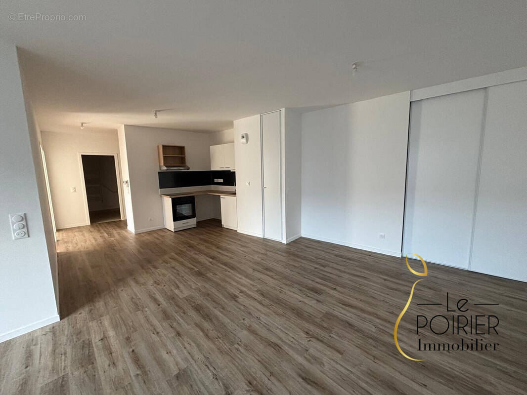 Appartement 79 m² à Lamballe  - photo 2