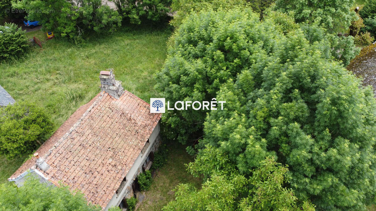 Maison à THERONDELS