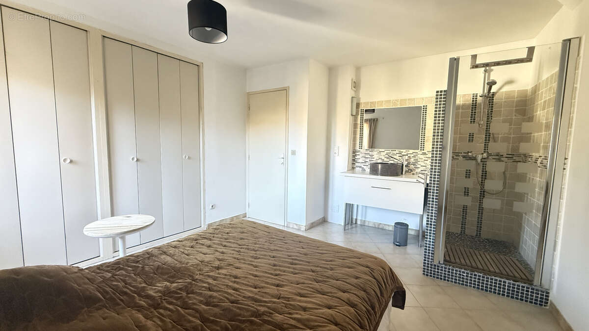 Appartement à APT