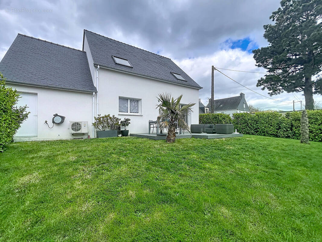Maison à LE TOUR-DU-PARC