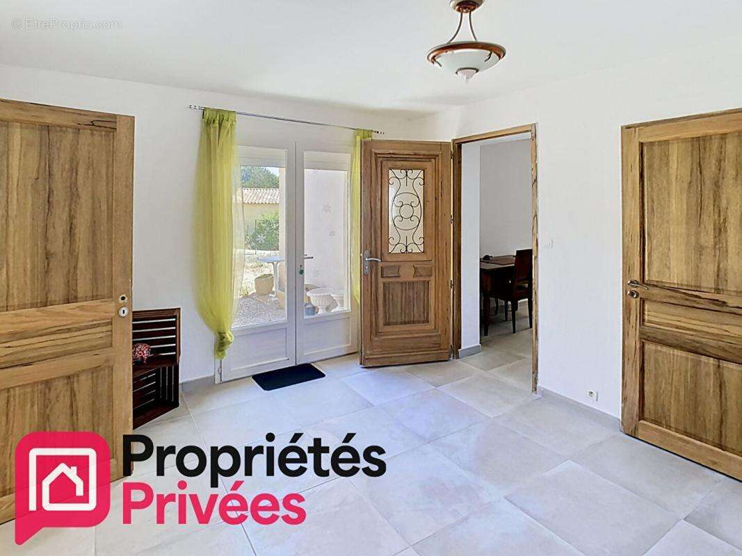 Maison de plain-pied prête à vivre avec vue exceptionnelle sur la Sainte-Baume - photo 9