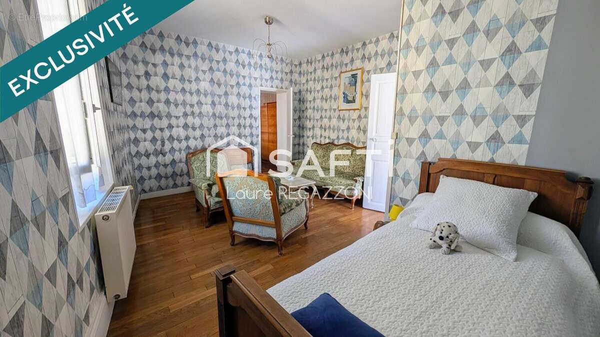Maison 372 m² à Dijon  - photo 2