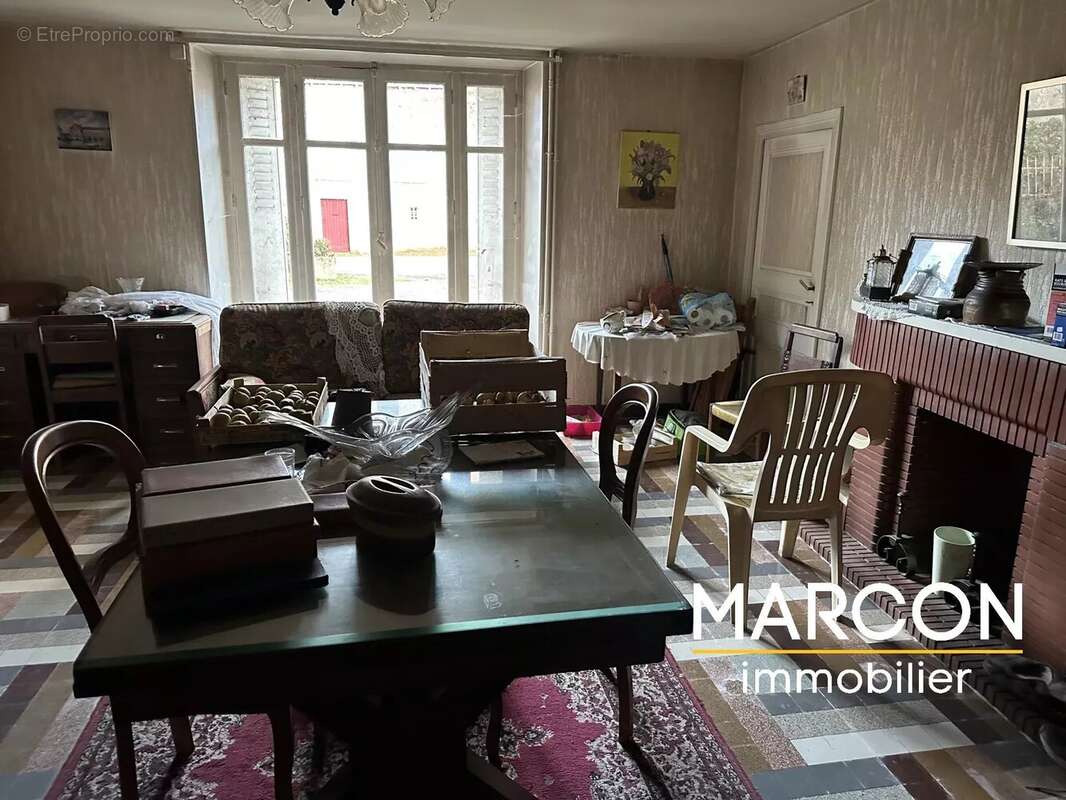 Maison à LES GRANDS-CHEZEAUX