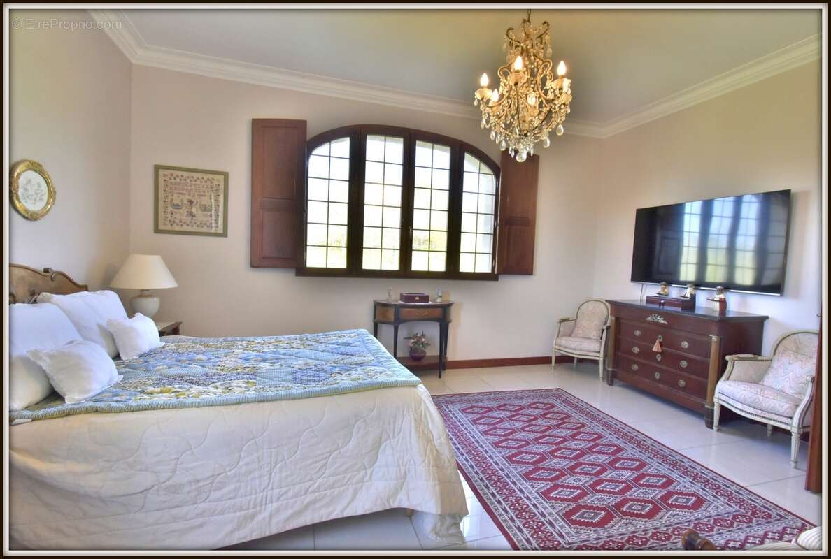Propriete 13 ha - maison de maitre + appartement - classe energie b - photo 11