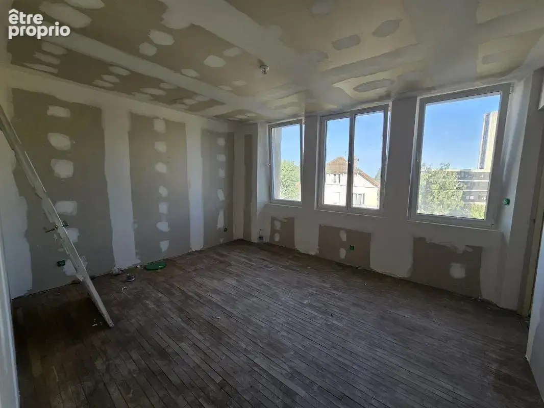 Appartement 700 m² à vendre à Gueret (23000) - photo 7