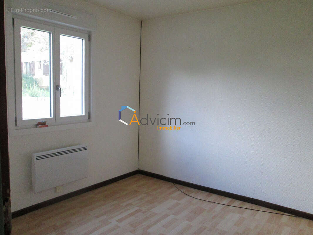 Maison à CLAIREGOUTTE