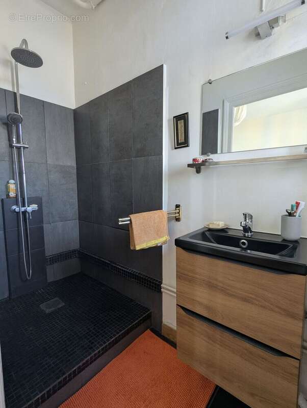 Photo 9 - Appartement à CLERMONT-FERRAND