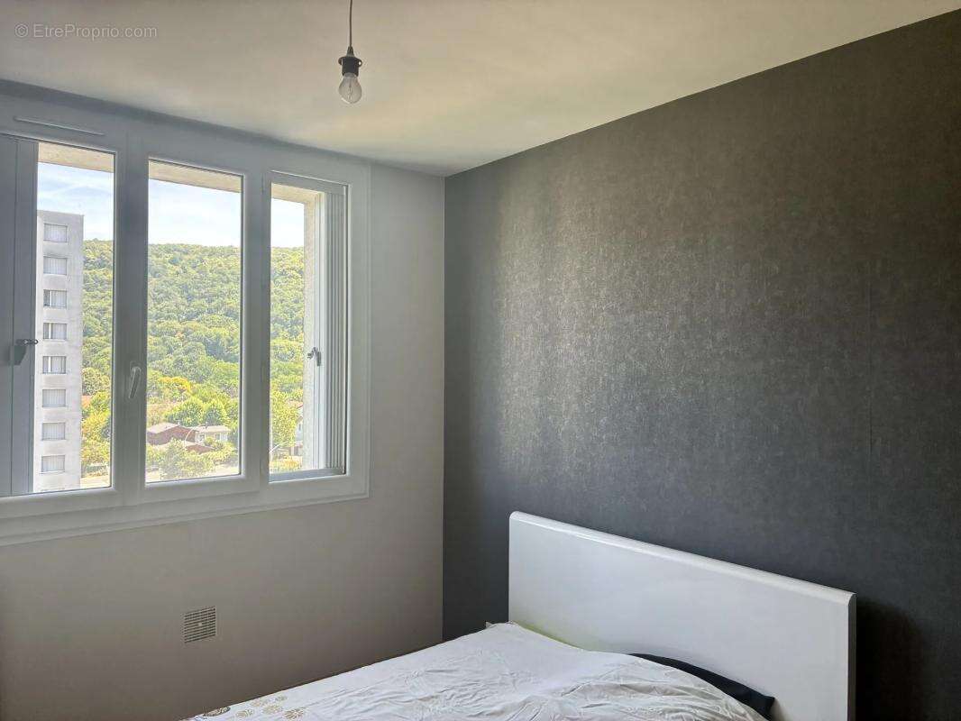 Appartement à ECHIROLLES