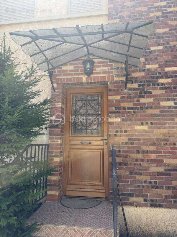  Maison familiale avec garage indépendant – Lieusaint - photo 2
