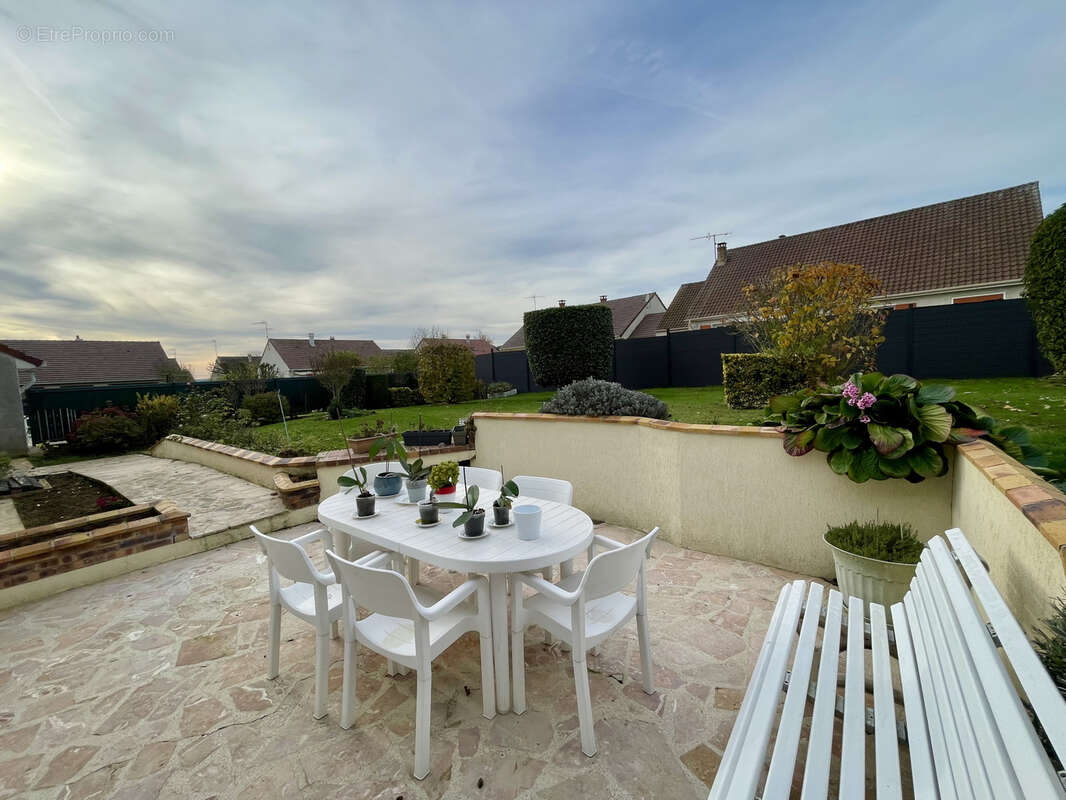 Maison à NEUILLY-EN-THELLE