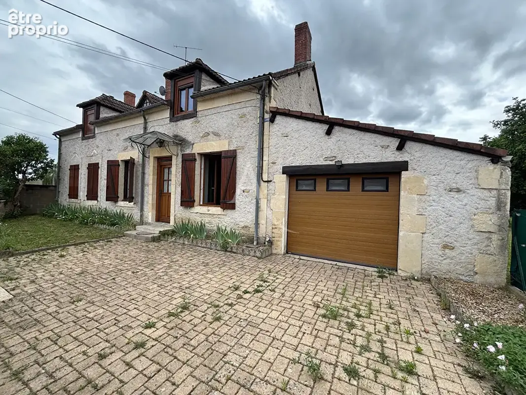 En vente Fourchambault maison ancienne  de plain pied, 5 chambres terrain - photo 7