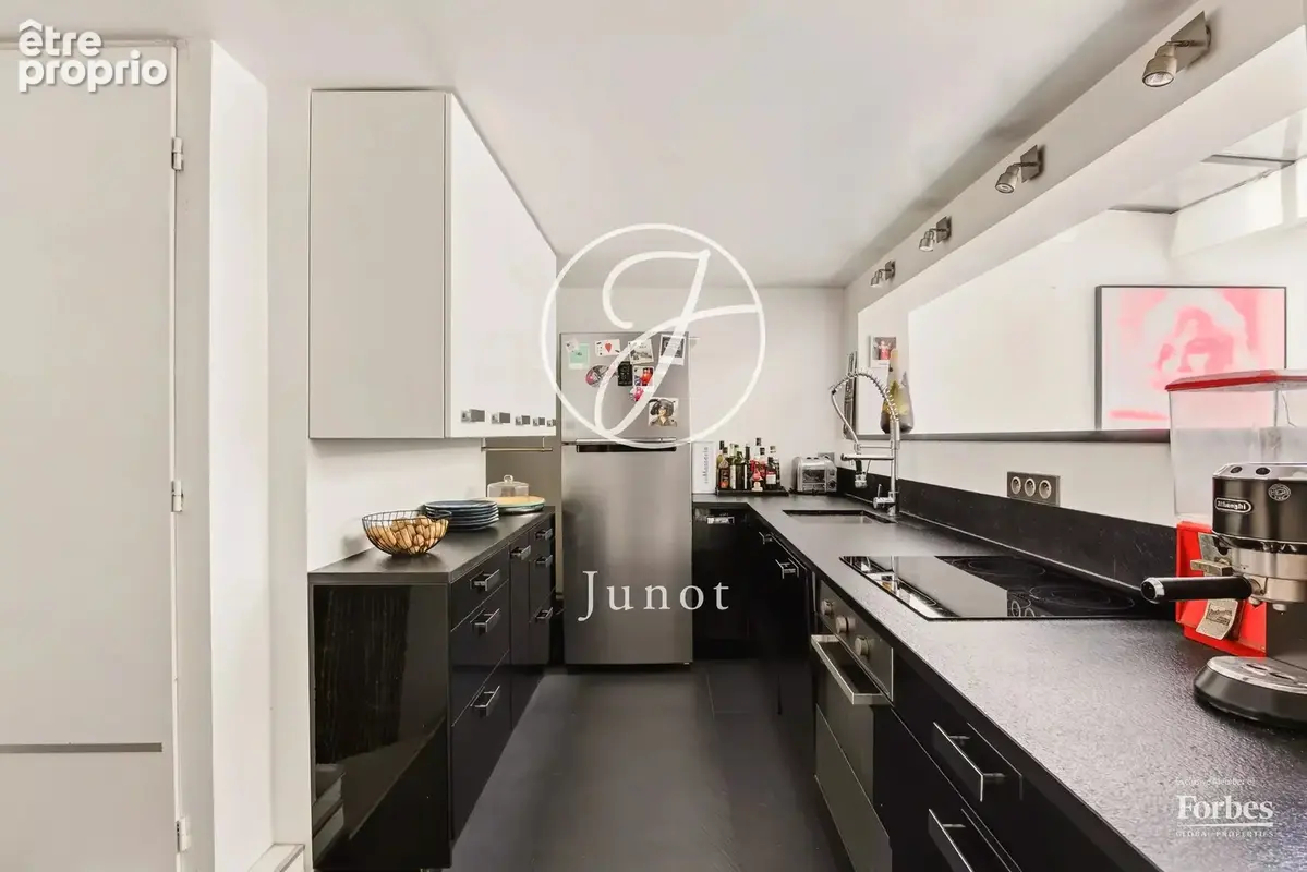 Saint-Cloud - MARCHÉ DES AVELINES - Maison 106 m² - Jardin 125 m² - photo 7