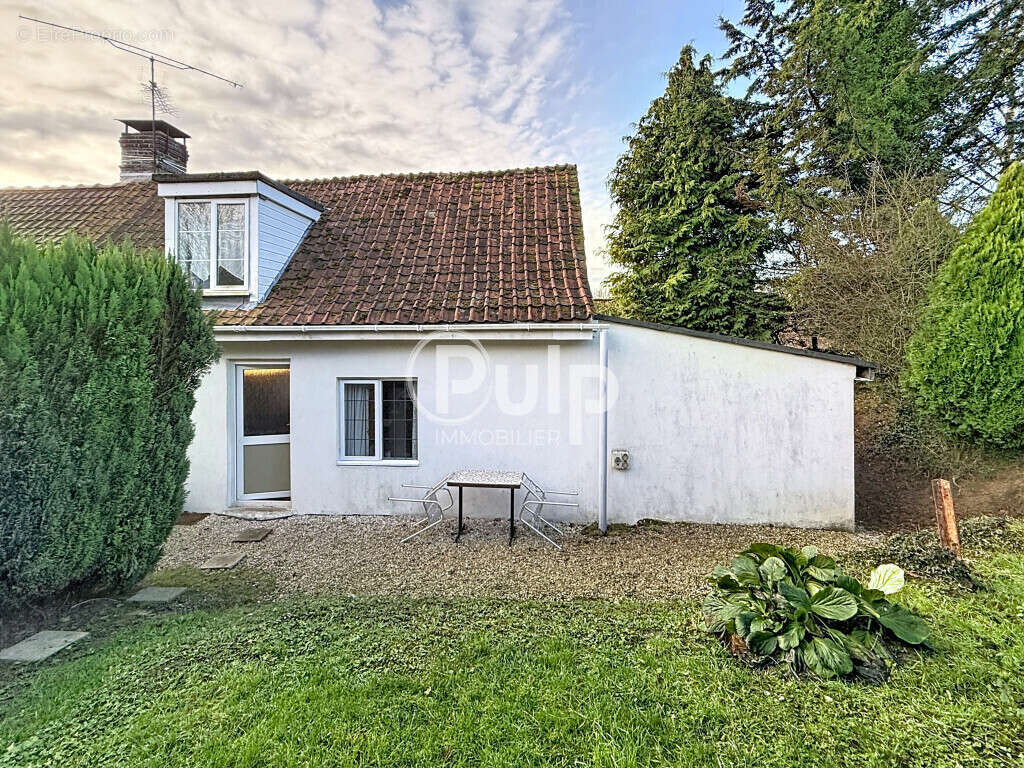 Maison à RAYE-SUR-AUTHIE