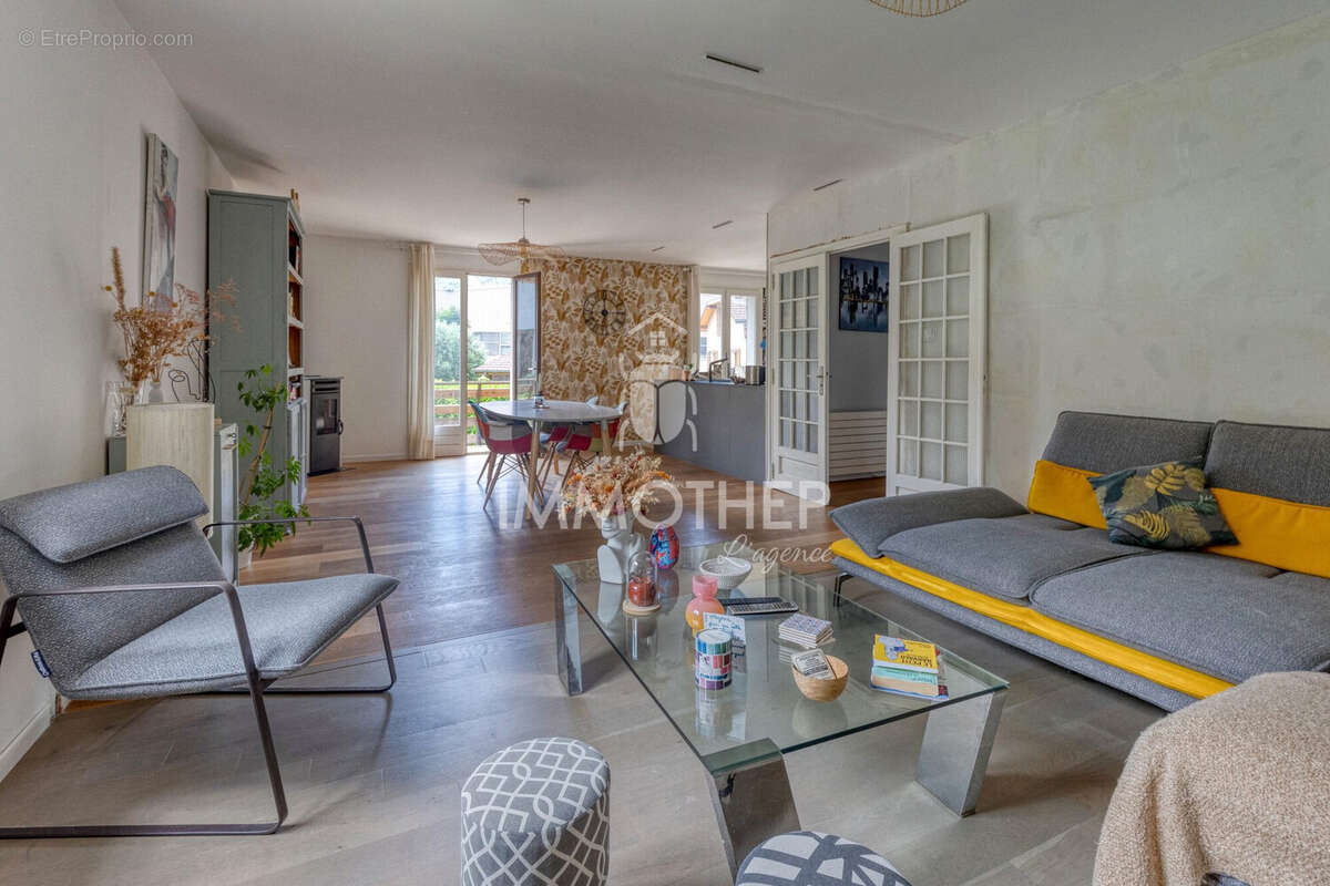 Maison à VIZILLE